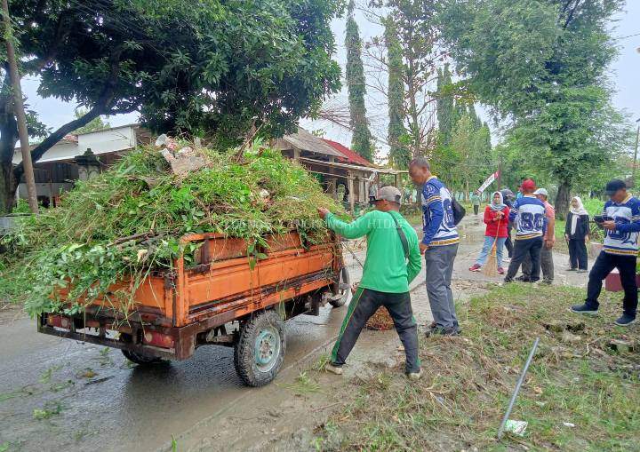 Gaspol Resik-Resik Desa lan Kutho! UPTD DLH Wilayah Timur Angkut 1,5 Ton Sampah 